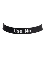 Rimba Latex Play - Halsband mit Aufschrift 'Use Me' - Schwarz & Weiß