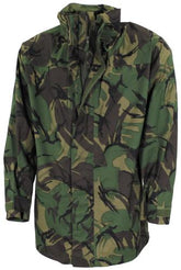 Brit. Nässeschutzjacke, DPM tarn, gebr.