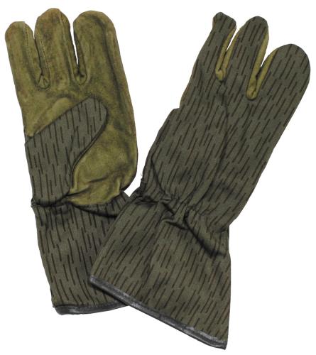 NVA Handschuhe, 4 Finger, strichtarn, neuwertig