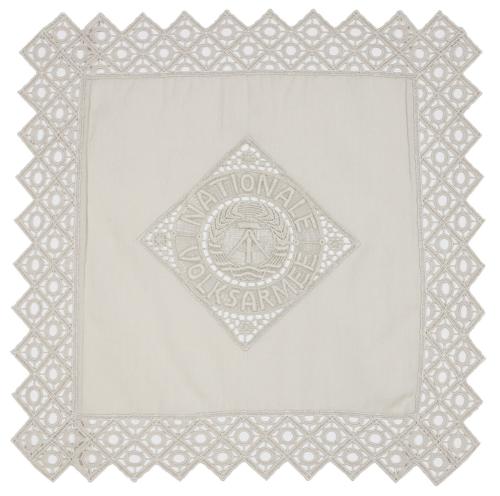 NVA Reservistendeckchen, beige, 29 x 29 cm, neuw.
