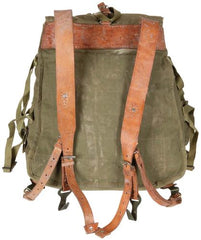 Rumän. Rucksack, oliv, gebr.