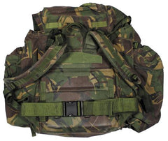 Brit. Rucksack, "PLCE SHORT", Seitentaschen, DPM tarn, gebr.