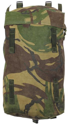 Brit. Seitentasche, DPM tarn, für Rucksack, IRR, gebr.
