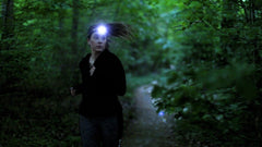 Brennenstuhl LED Kopflampe LuxPremium / leichte CREE LED Stirnlampe mit hellem Frontlicht (ideal zum Joggen, IP44, inkl. Batterien, 60m Leuchtweite, 100lm, Neigungswinkel einstellbar)