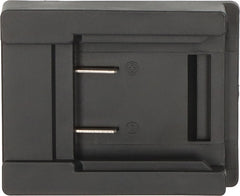 Brennenstuhl Adapter für LED Baustrahler im Brennenstuhl Multi Battery 18V System für die Nutzung von Flex Akkus - Produktansicht