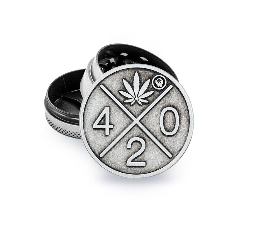 Metal Grinder - 40mm - 3 Layers - Silver - 420 Logo - Display - 6 Stück