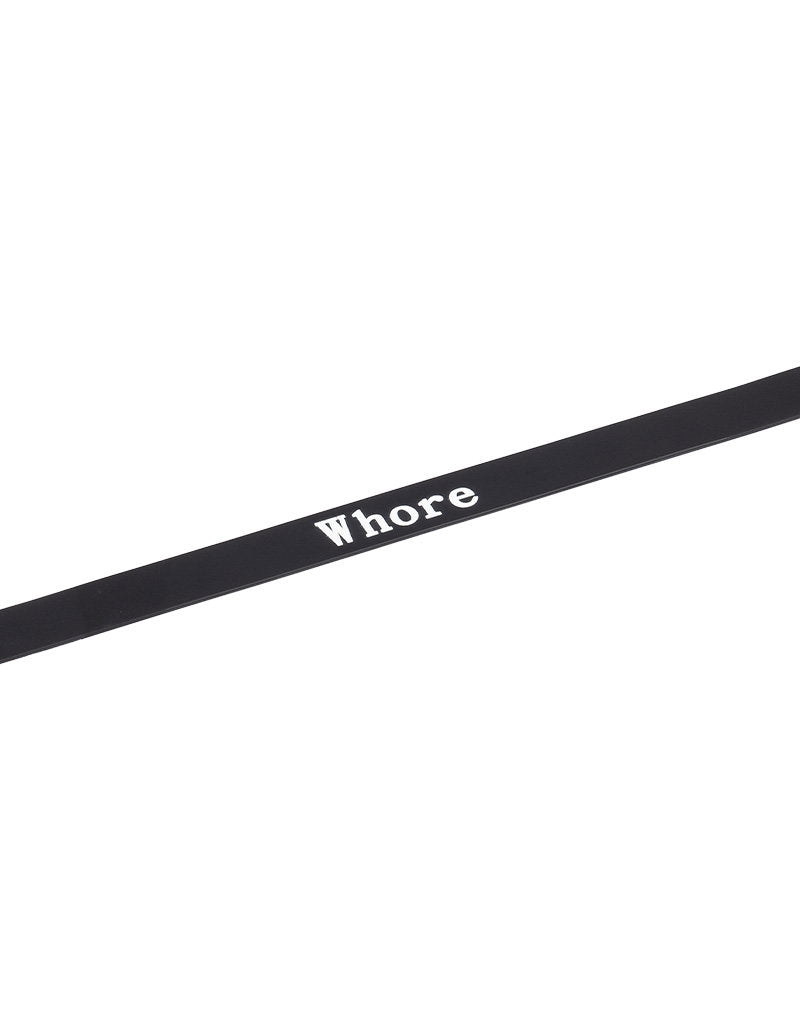 6: Rimba Latex Play - Halsband mit Aufschrift 'Whore' - Schwarz & Weiß