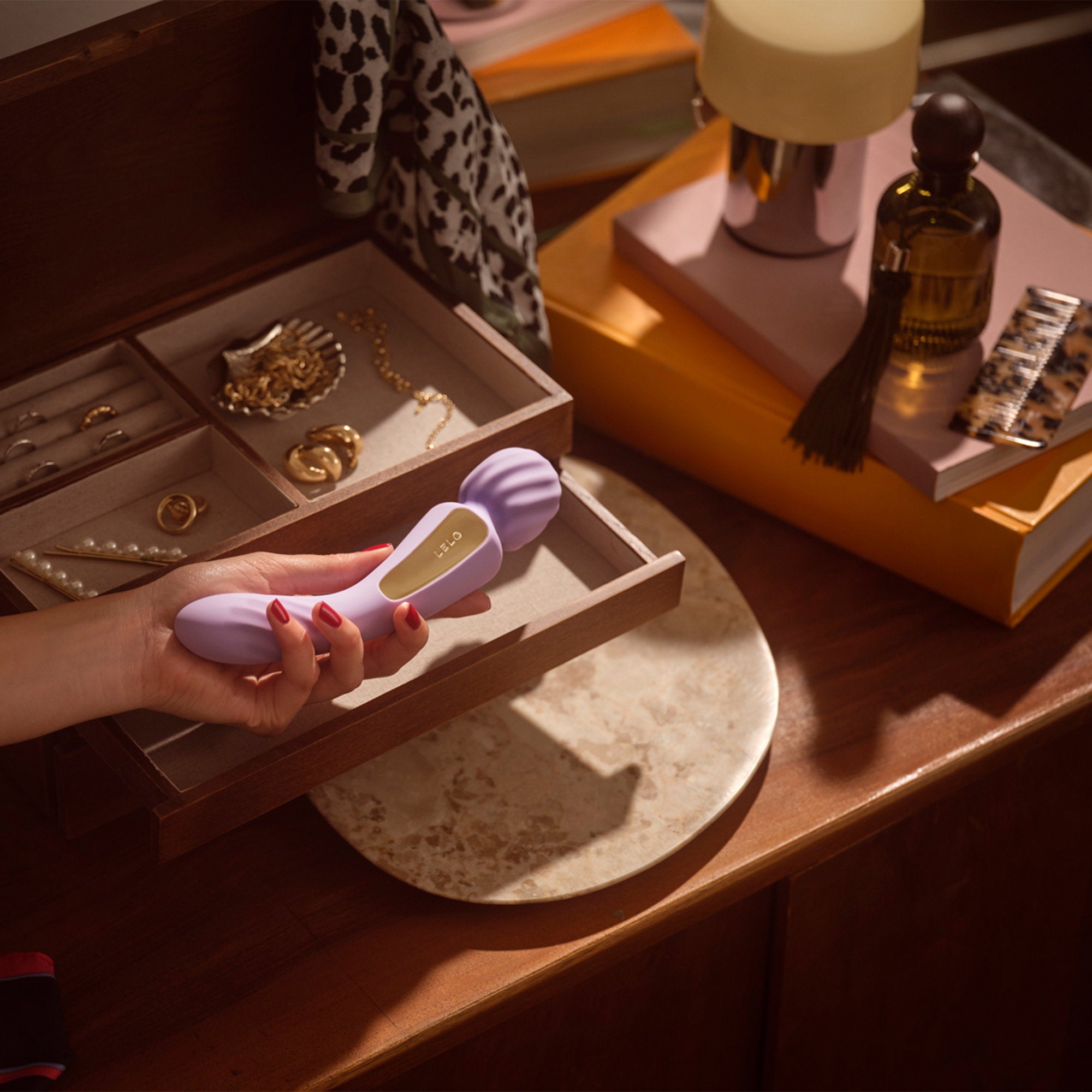 LELO - Switch - Doppelt großer Stabvibrator (mit App-Steuerung) - Zartrosa