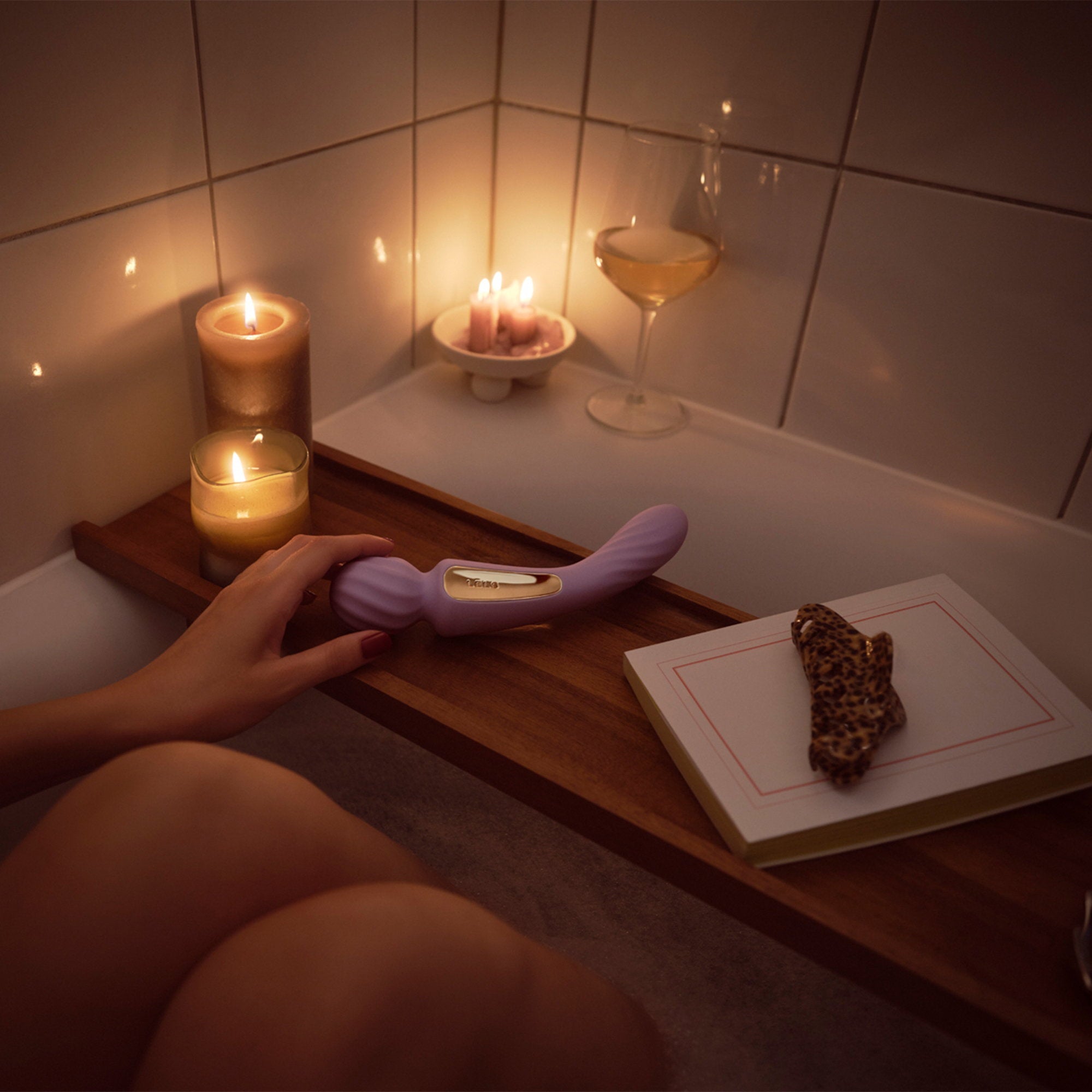 LELO - Switch - Doppelt großer Stabvibrator (mit App-Steuerung) - Zartrosa