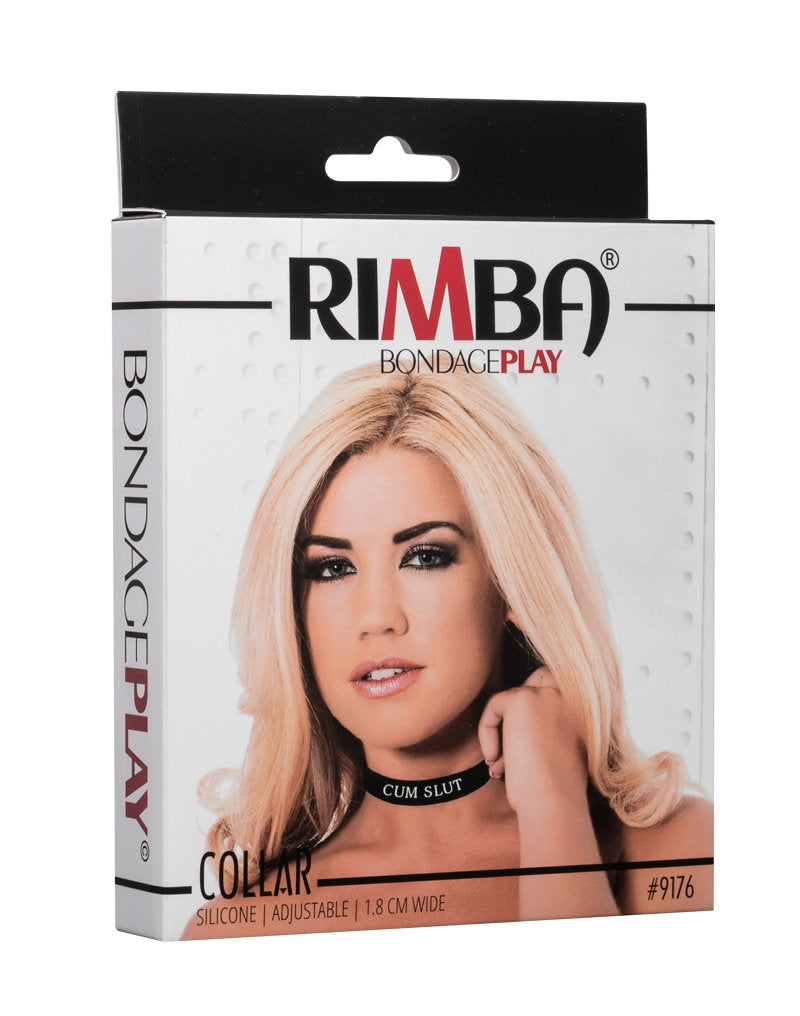 Rimba Latex Play - Halsband mit Aufschrift 'Cum Slut' - Schwarz & Weiß