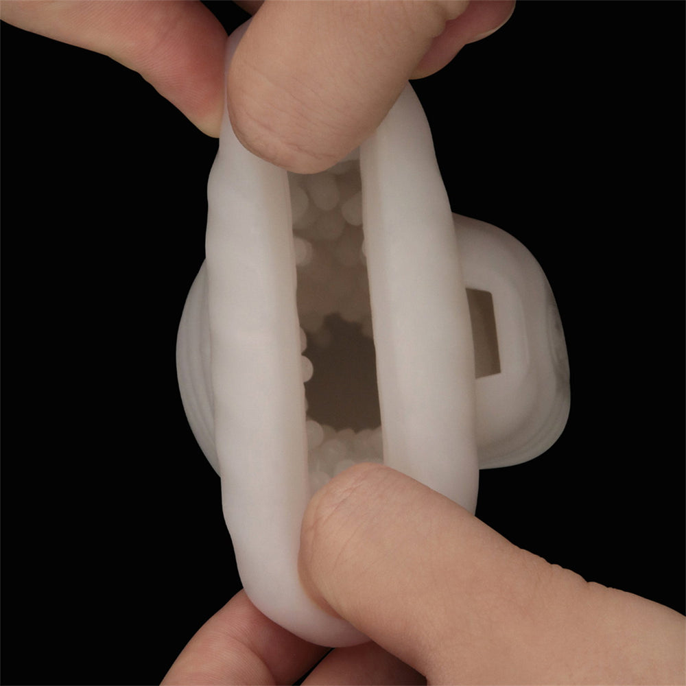 12: LoveToy - Knights Ring - Vibrierendes Doppel-Penis-Sleeve - Gewellt - Weiß