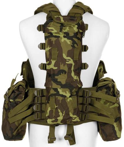 Tactical Weste, div. Taschen, M 95 CZ tarn