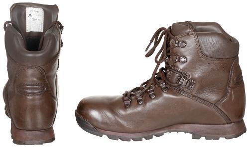 Brit. Kampfstiefel, ITURRI, "Patrol", braun, gebr.