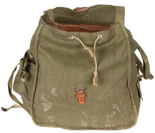 Rumän. Rucksack, oliv, gebr.