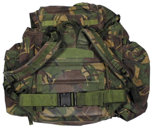 Brit. Rucksack, "PLCE SHORT", Seitentaschen, DPM tarn, gebr.