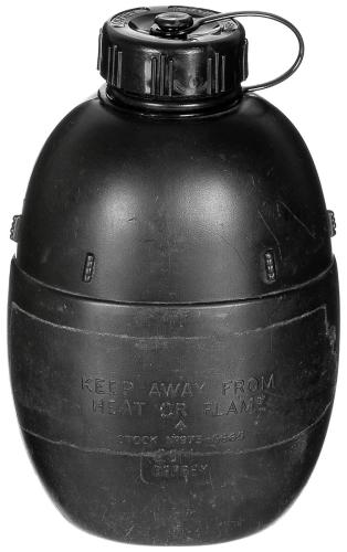 Brit. Feldflasche, Kunststoff, ohne Becher, schwarz, gebr.,