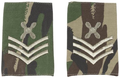 Brit. Schulterklappen, DPM, 10 Paar, SERGEANT TECHNIC.