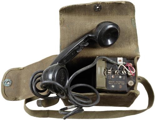 US Feldtelefon, EE-8, mit Canvastasche, gebr.,