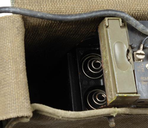 US Feldtelefon, EE-8, mit Canvastasche, gebr.,