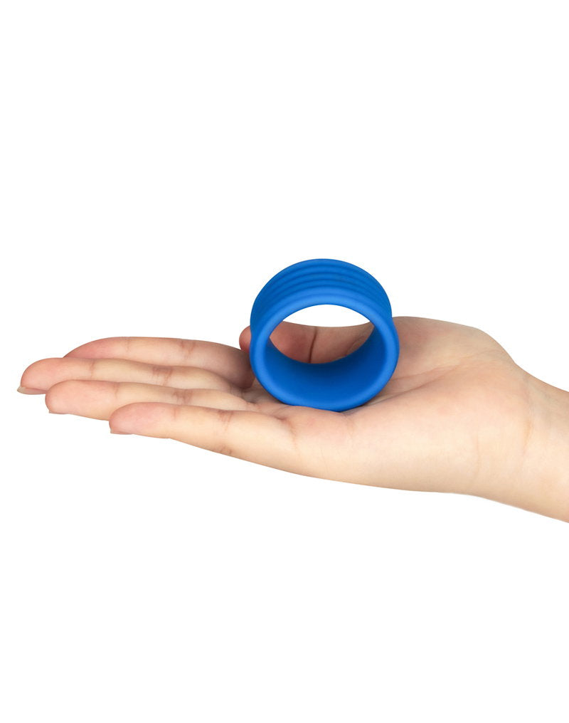 7: LoveToy – Pinnacle Pro – Deep Rib Grip Ring – Blau