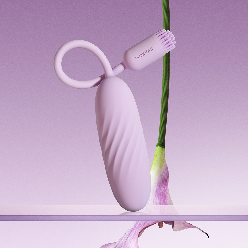 14: SVAKOM – Plume – Flexibler Bullet-Vibrator mit Bürstenbesatz – Pastell-Lila