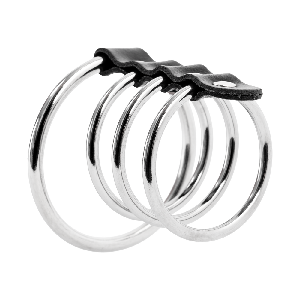 2: Rimba - Penisartikel mit metalen Ringen