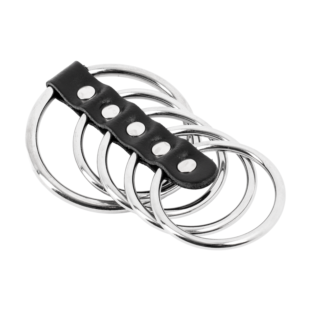 4: Rimba - Penisartikel mit metalen Ringen