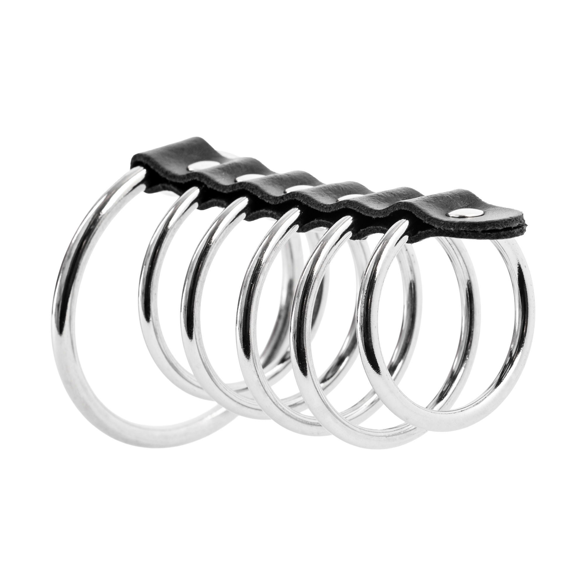 2: Rimba - Penisartikel mit metalen Ringen