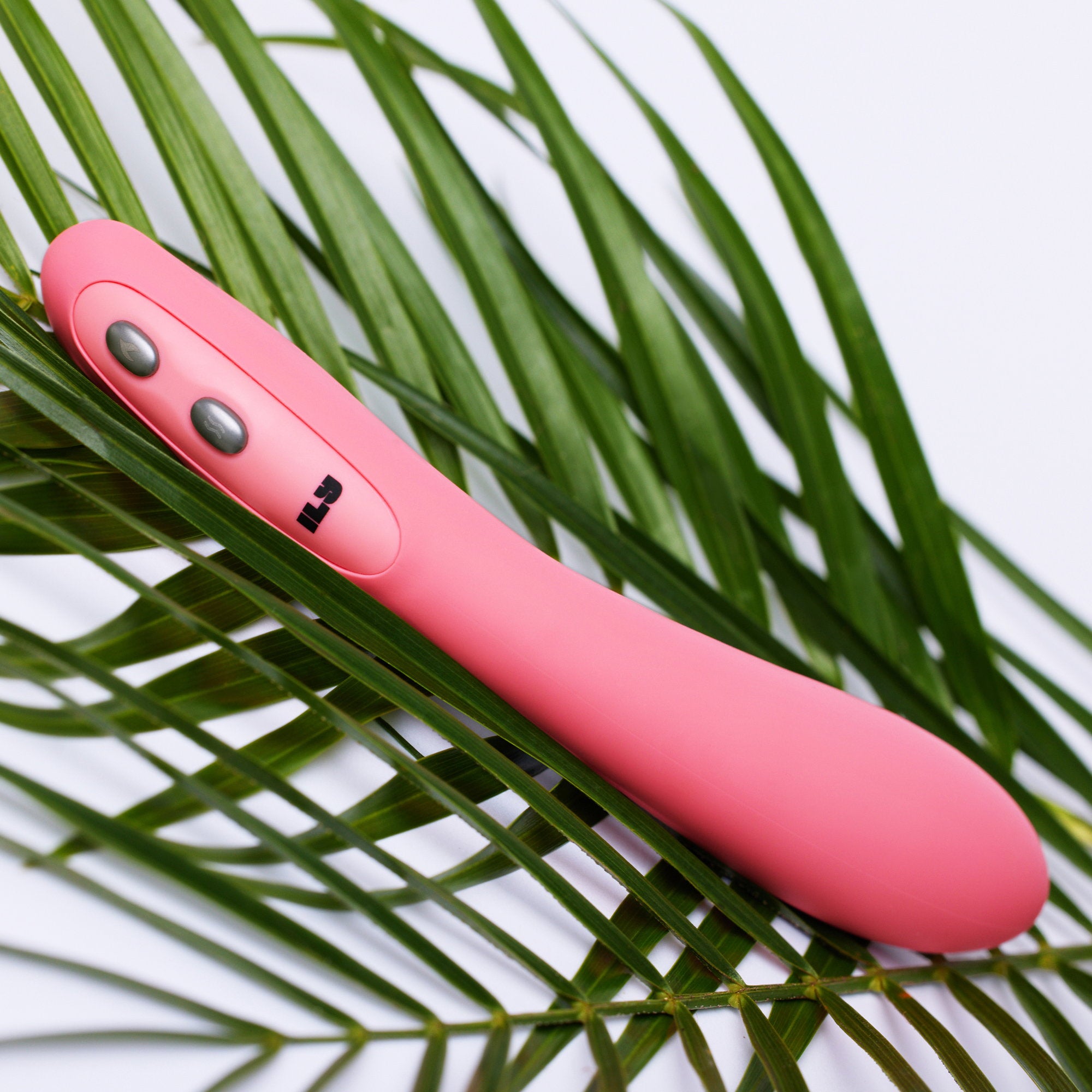 ILY – The Wand – Dual-Stimulationsstab-Vibrator – Pink