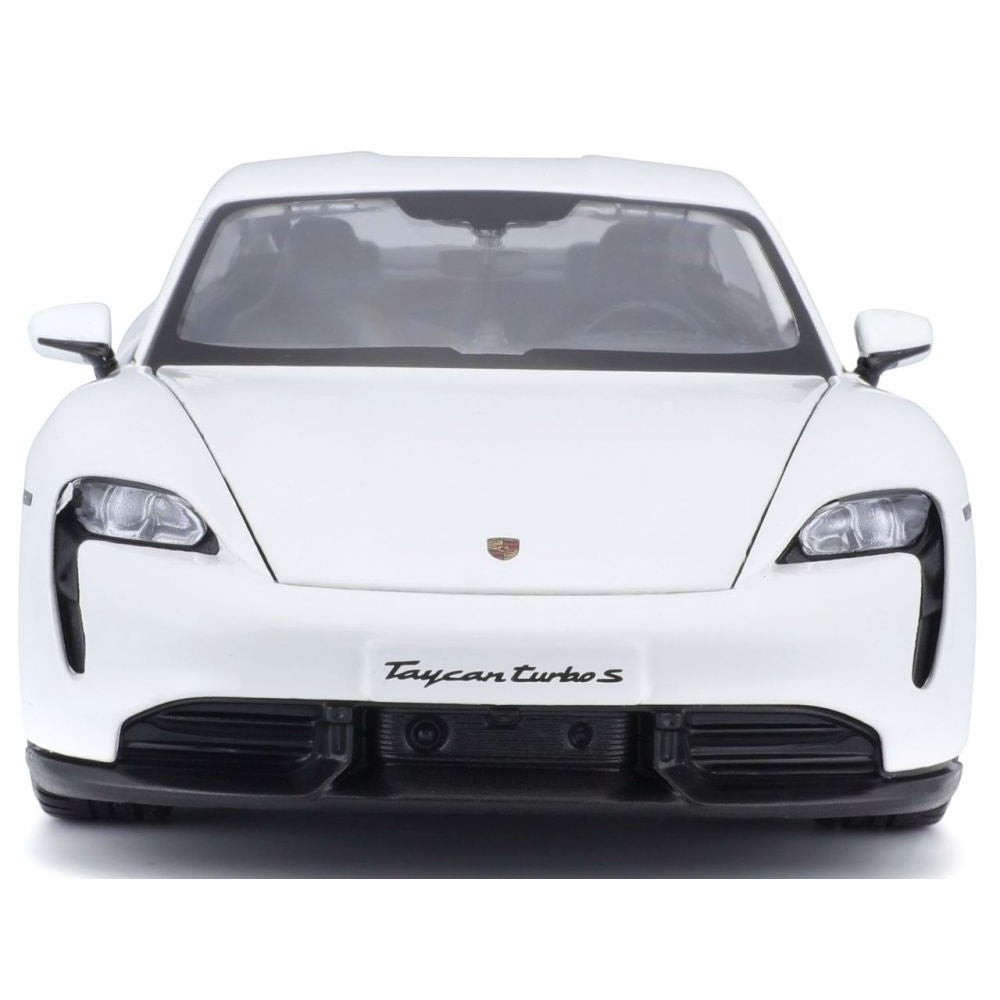 Bburago Porsche Taycan Turbo S weiss 1/24