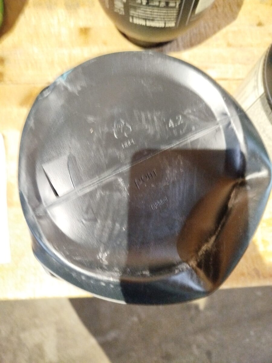 DAMAGED GAINER