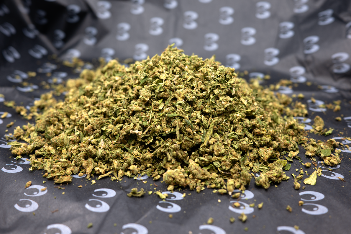 Hash Bunnies - CBD Indoor Trim - Candy Cake - 30g