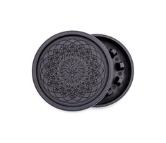 Hemp Grinder - Leaf Pattern - 55mm - 2 Layers - Display - 8 Stück