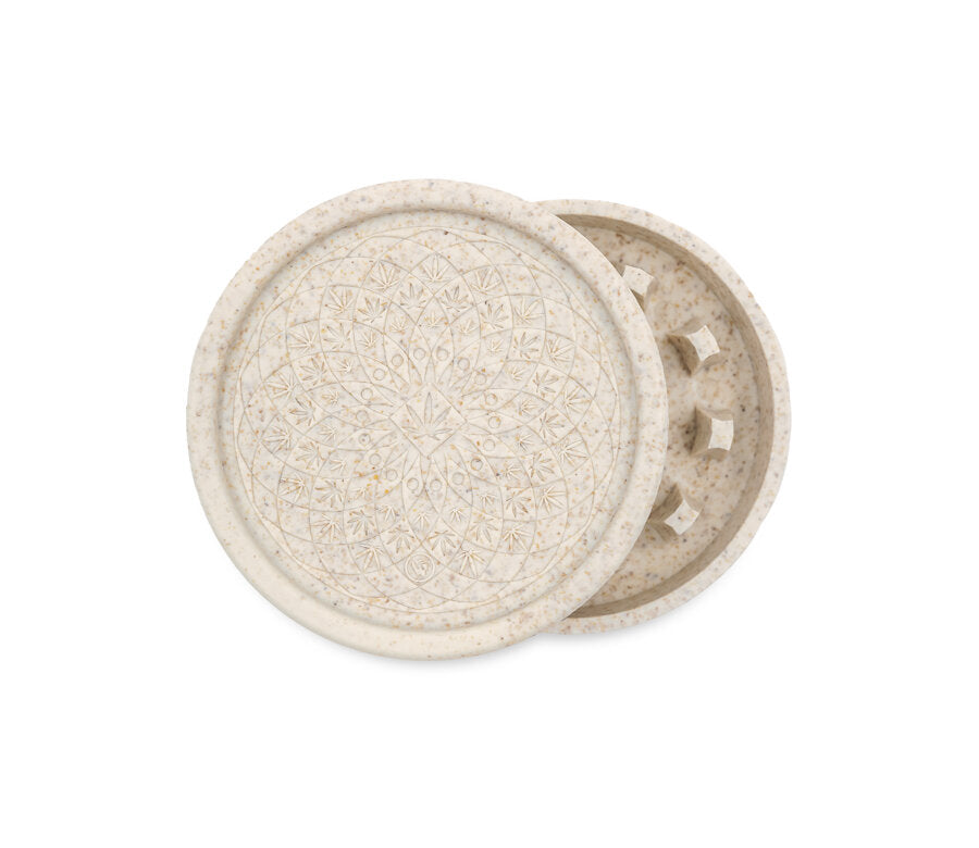 Hemp Grinder - Leaf Pattern - 55mm - 2 Layers - Display - 8 Stück