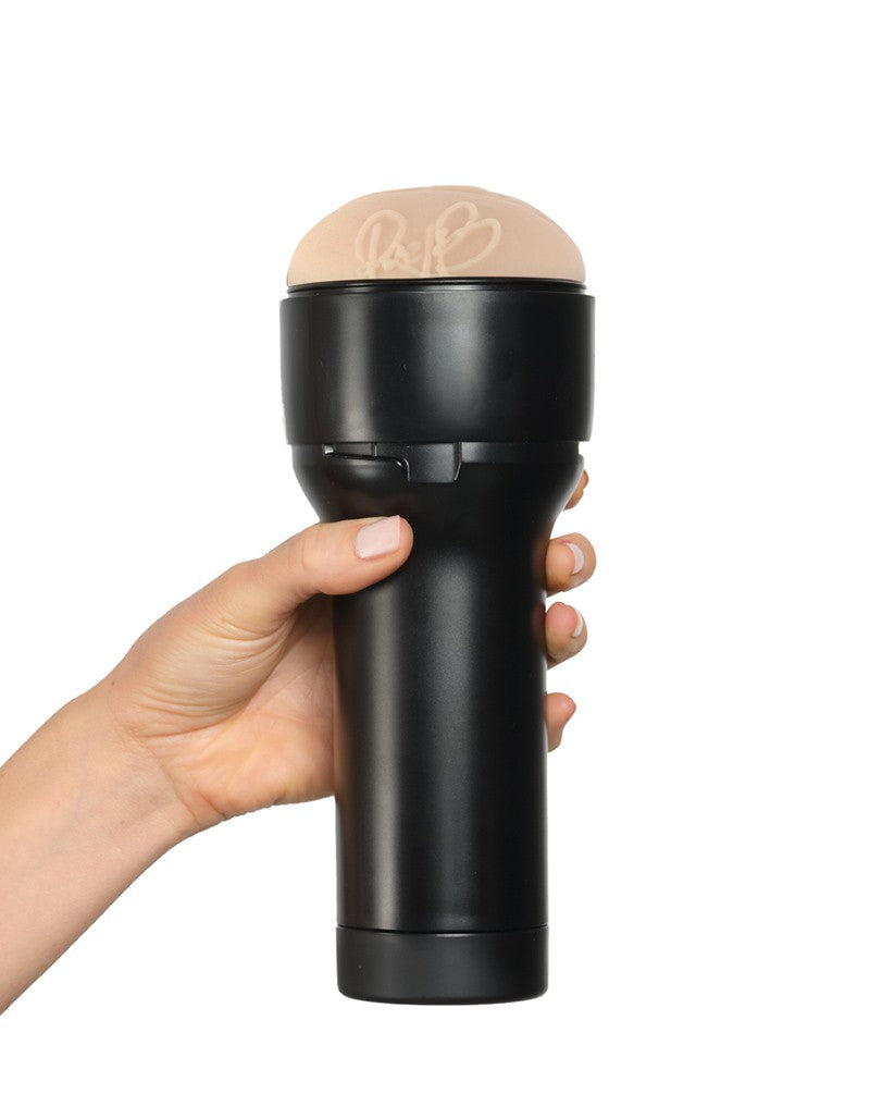 7: Kiiroo - FeelStar Stroker - Rae Lil Black
