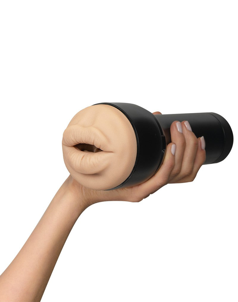 Kiiroo - FeelStar Victoria June Mund Stroker
