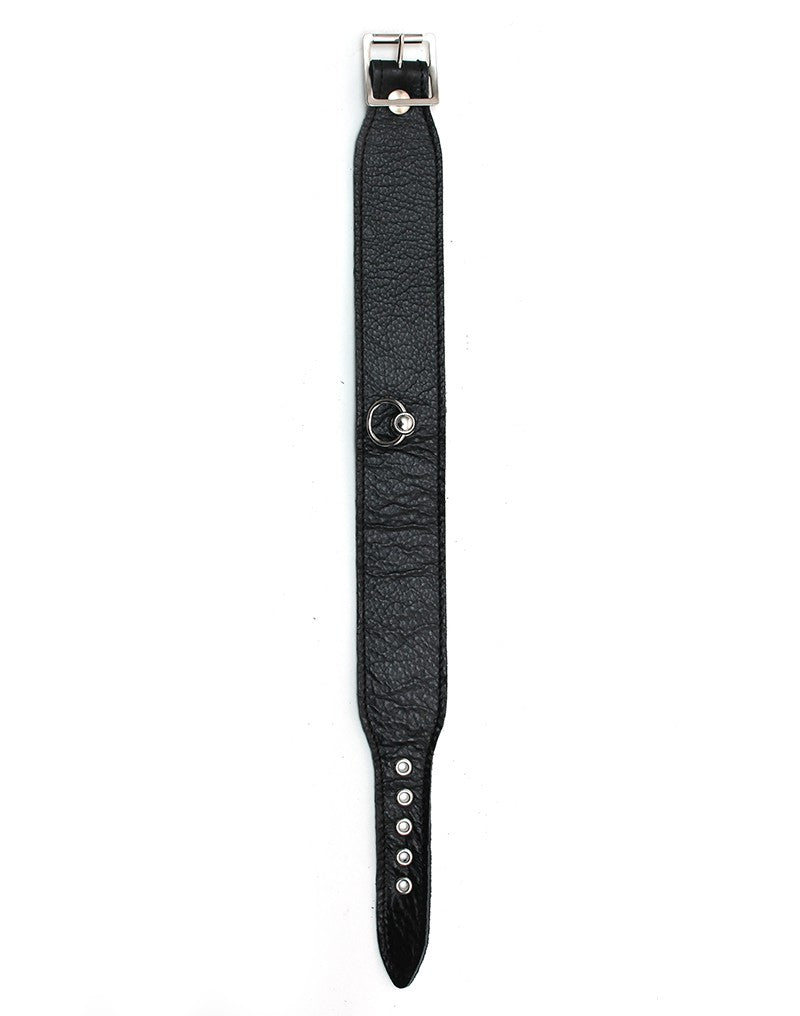 4: Rimba - Halsband mit Ring