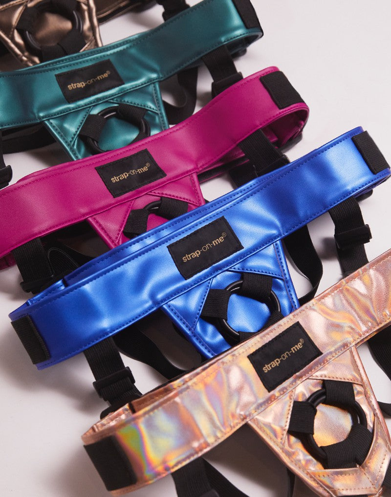 7: Strap-On-Me - Harness Curious - Strap-On Harness Einheitsgröße - Metallic Grün