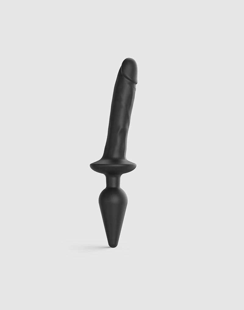 Strap-On-Me - Realistic Switch Plug-In - 2-in-1 Dildo & Buttplug Größe L - Schwarz