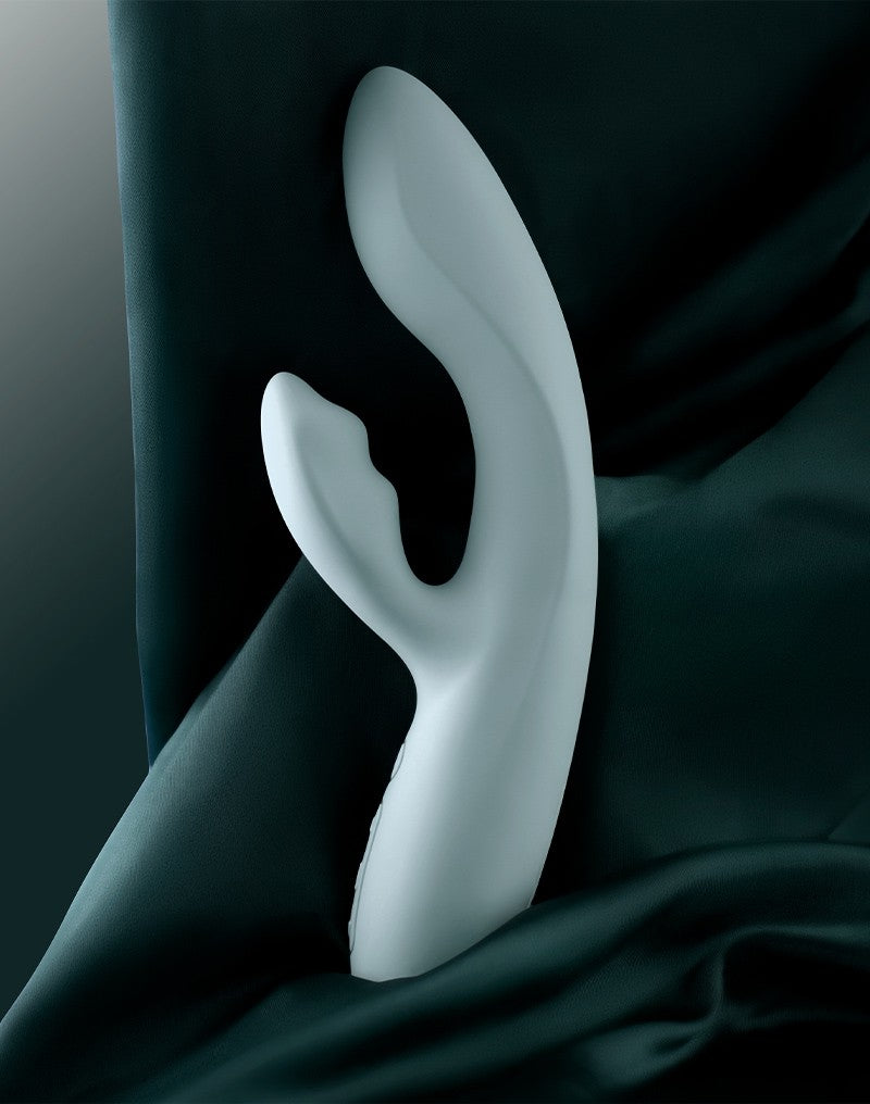 SVAKOM – Chika – wärmender Rabbit-Vibrator App gesteuert – Grau